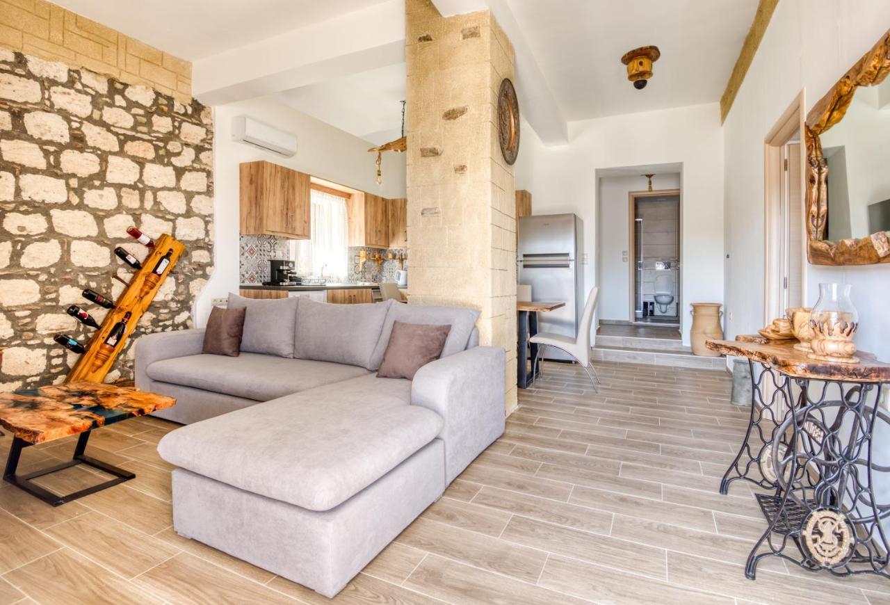 Villa Crypty Soroni Exteriör bild